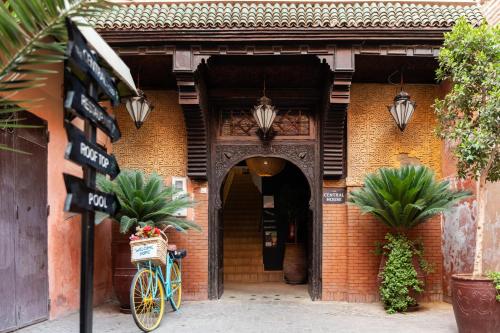 The Central House Marrakech Medina - image 4