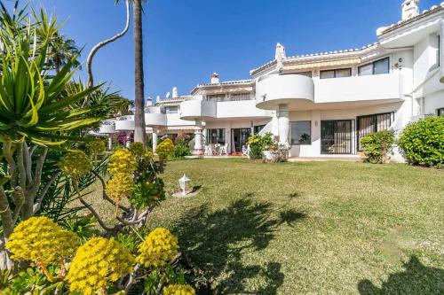 A szálláshely kívülről, Calahonda Park in Calahonda