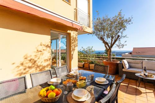 Apartment with Terrace