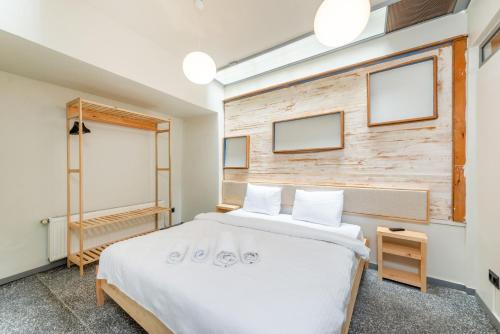 Mayer Tatarbey Apartments - image 4