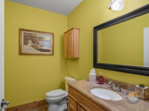 Elyss's Ranch Pool Near Williams Bay Beach Elyss's Ranch Pool Near Williams Bay Beach