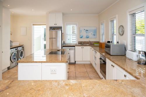 Three-Bedroom Villa image 10