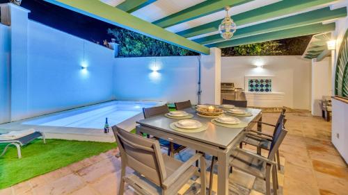 Holiday Home image 3