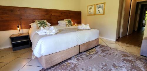 2 bedrooms, 4 beds