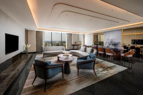 Kilátás, Amari Vientiane  near Nam Phou Szökőkút