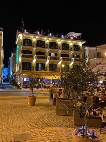 Exterior view, Aeolis Hotel in Samos City Center