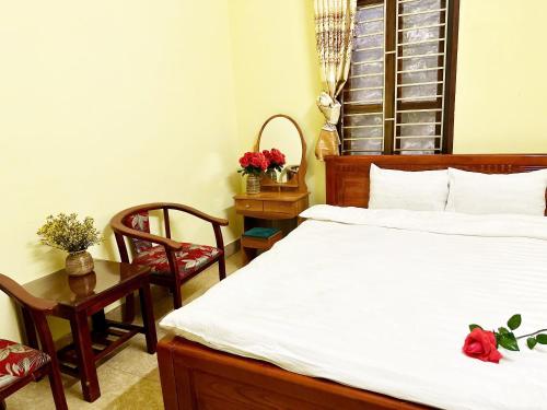 room detail thumbnail 0