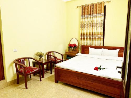 room detail thumbnail 1