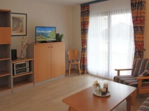 Ferienhaus Nr 6, Kategorie Königscard, Feriendorf Hochbergle, Allgäu in Lechbruck, Deutschland