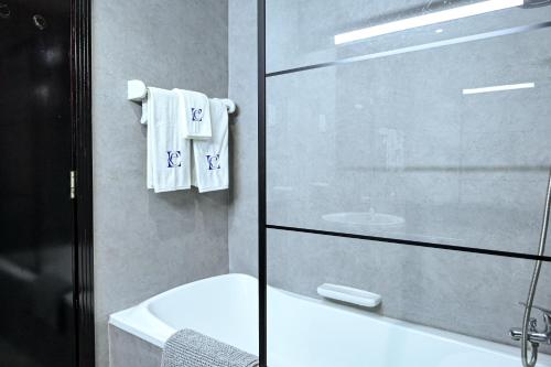 Modern Studio in DG Close to Metro - image 13