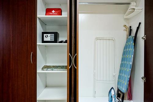  négyzetméteres, 1 hálószobás Ház 1 fürdőszobával Jumeirah Beach Residence JBR területén (Modern Studio in DG, Close to Metro) near IBN Battuta Sétány