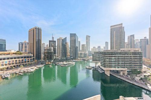 Silkhaus Vacation Homes in Dubai Marina Heart Opposite to Marina Mall - image 11