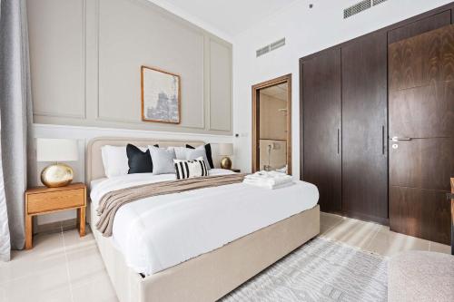 Silkhaus Vacation Homes in Dubai Marina Heart Opposite to Marina Mall - image 7