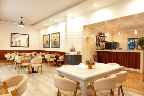 10 on Pauling Hotel Bulawayo in บูลาวาโย