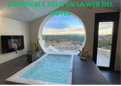 Suite, vistas a la piscina
