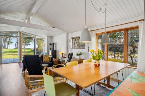 Exterior view, Newly Renovated House In The First Row By Elsegarde Beach in Elsegarde