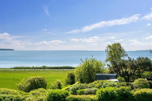 Three-Bedroom Holiday Home  image 7