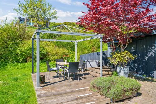 Three-Bedroom Holiday Home  image 3