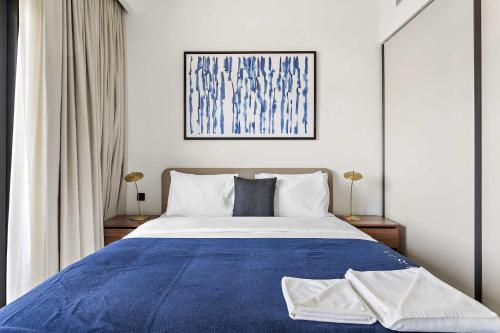 Silkhaus Marina View in New Luxury Neighborhood - image 9