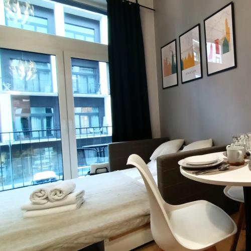 DROINVEST Apartament Zarembowicza 33 WROCŁAW LOTNISKO AIRPORT, Breslau (Foto 6)