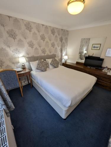 The Walnut Tree Hotel - image 14