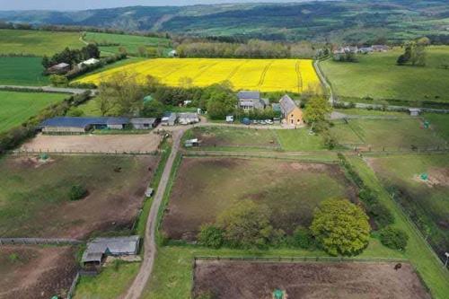 Buitenkant, La Baronnerie in Falaise