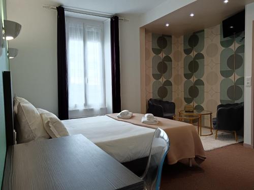 1 queen bed