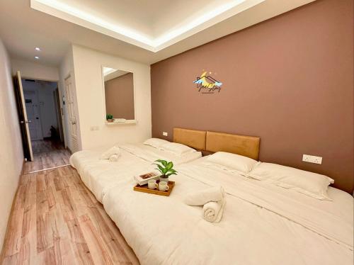 TownAreaTourist13paxPoolTable TownAreaTourist13paxPoolTable