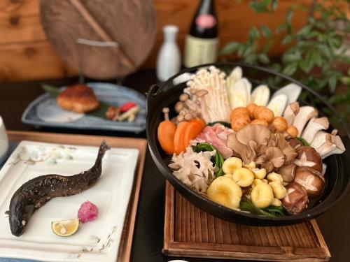 鬼無里の湯 ホテル&コテージ - 식음료(F&B)