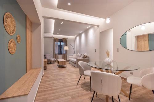Phaedrus Living Pagkrati Modern Grove, Atene