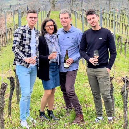 Weingut & Straußwirtschaft Vogel Weingut & Straußwirtschaft Vogel