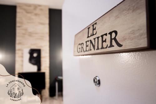 Le Grenier, appartement de charme, centre de Lens