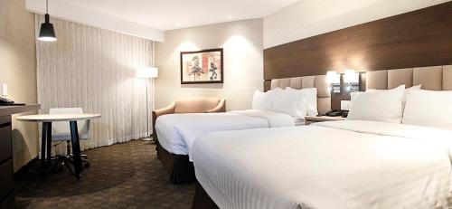 640719120 Holiday Inn Guatemala by IHG