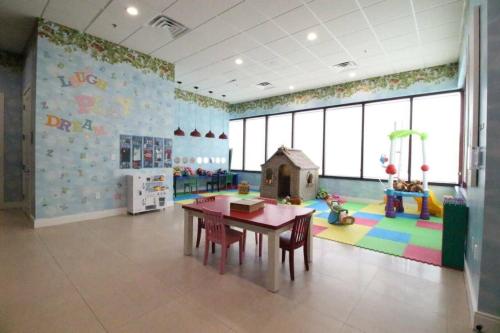 Kid’s club, 7648 Magic Village - Novo, Moderno, com Churrasqueira e a 8 min da Disney near Disney's Animal Kingdom