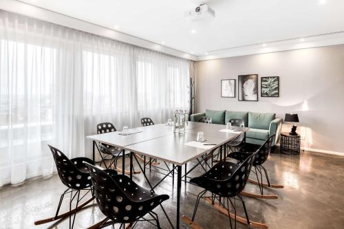 pentahotel Brussels City Centre - image 9