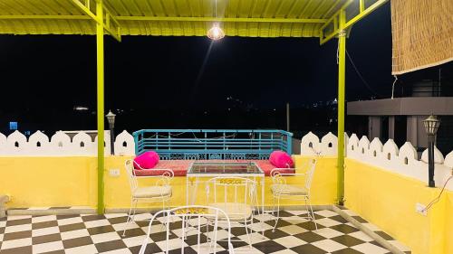 Hotel Ushaan Haveli - Dudh Talai