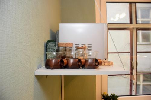 One-Bedroom Apartment image 6