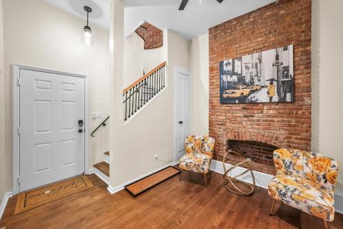 Free Parking -2BR,2Bath, 4Beds, Sleeps 6, 10 Min to NYC, 10 Min to Path in Hoboken (Nj)