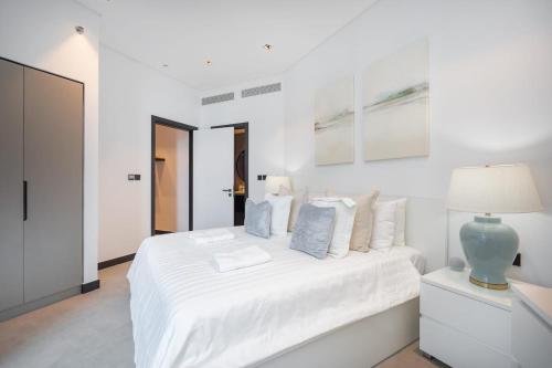 Water Front Apartment, Burj Khalifa Views, Dubaï (photo 9)