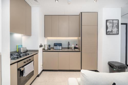 Water Front Apartment, Burj Khalifa Views, Dubaï (photo 5)