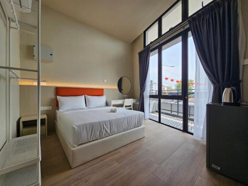 Swettenham Room at Weld Quay Georgetown