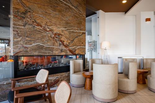 db Seabank Resort + Spa - image 6