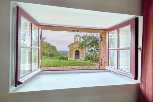 Chateau Montagne "Escapades" in Saint-Philippe-d'Aiguille