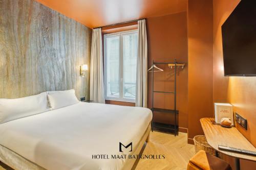 Double Room image 3