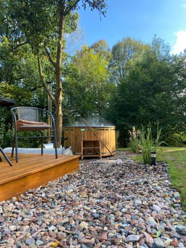 Tiny Resort Chotěvice 1 (Tiny Resort Chotevice 1) in พิลนิคอฟ