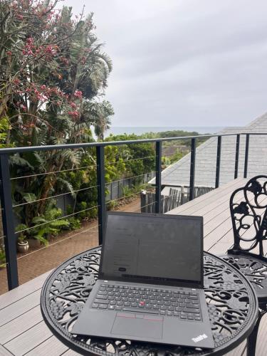 Facilities, Nahoon View, King Room in Nahoon Mouth