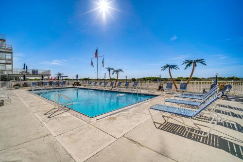 Beachfront Condo in Wildwood Crest w/ Pool Access!