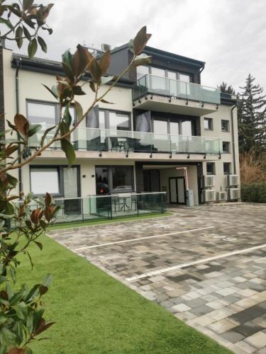 Exterior view, Jade Residence Apartman in Sarvar