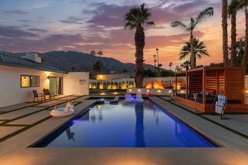Holiday Home image 1