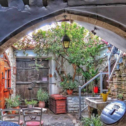 Kilátás, Stratos ArtDeco House in Kalavasos